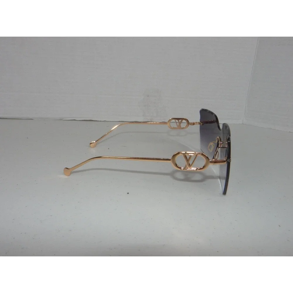 Womens Oversized Frameless Sunglasses Purple Gradient Gold Logo Temples 3768